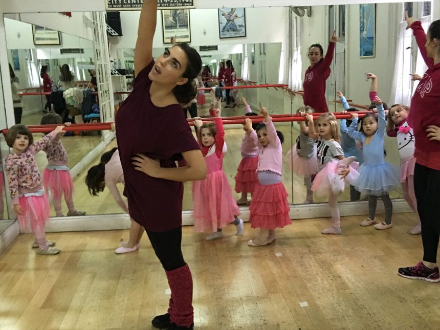 Iniciación a la Danza